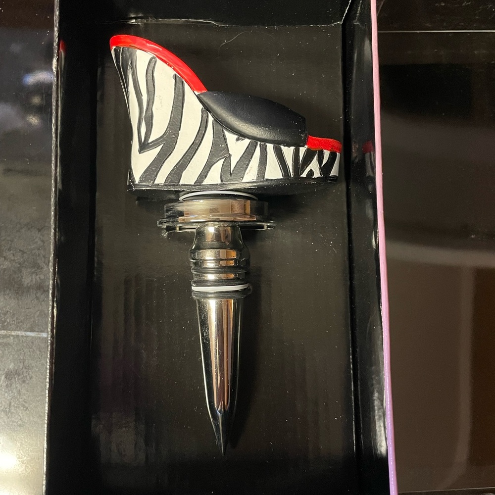 Cypress Home Wine Stopper